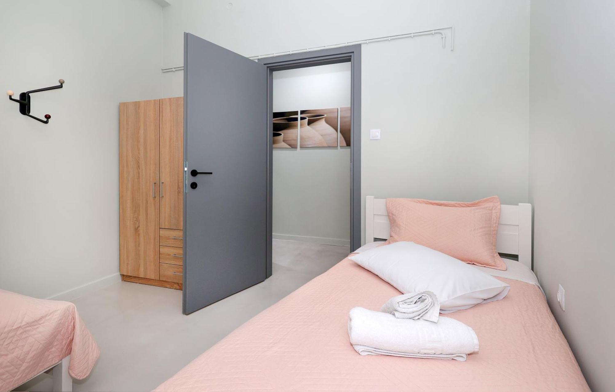 Nasos Aegina Apartment Bagian luar foto